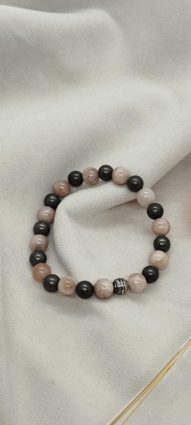 N° 400. Bracelet 17 cm en pierres naturelles de 8 mm (pierre de soleil, pyrite). 