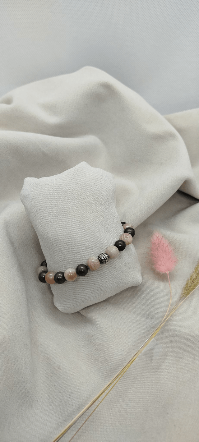 N° 400. Bracelet 17 cm en pierres naturelles de 8 mm (pierre de soleil, pyrite). 