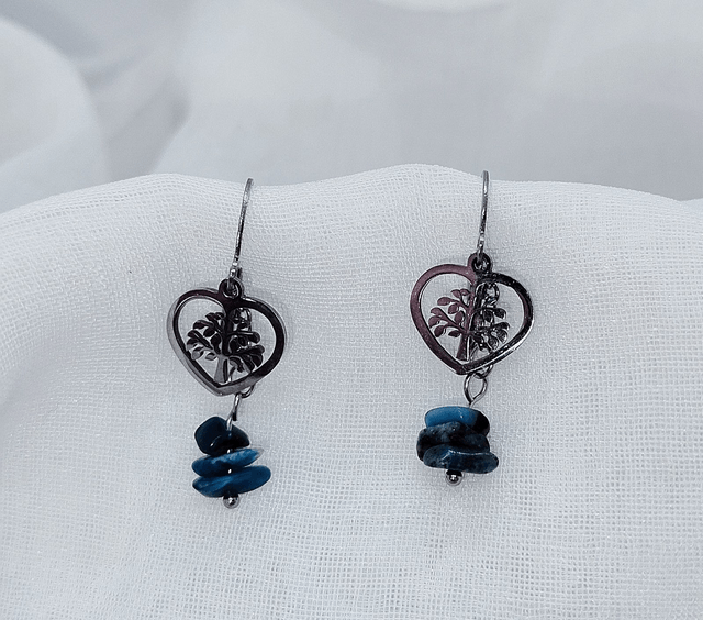Dormeuses d'oreilles et pendentif "cœur arbre de vie" en acier inoxydable, avec pierres naturelles baroques (sodalite)