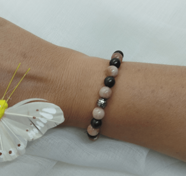 N° 400. Bracelet 17 cm en pierres naturelles de 8 mm (pierre de soleil, pyrite). 