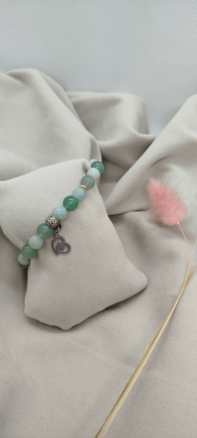 N° 394. Bracelet 17 cm en pierres naturelles de 8 mm (amazonite, aventurine verte). 