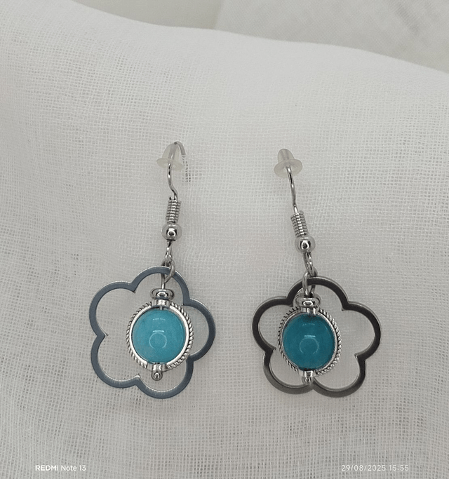 Boucles d'oreilles crochets avec anneaux en acier inoxydable et pierres naturelles 8 mm amazonite.