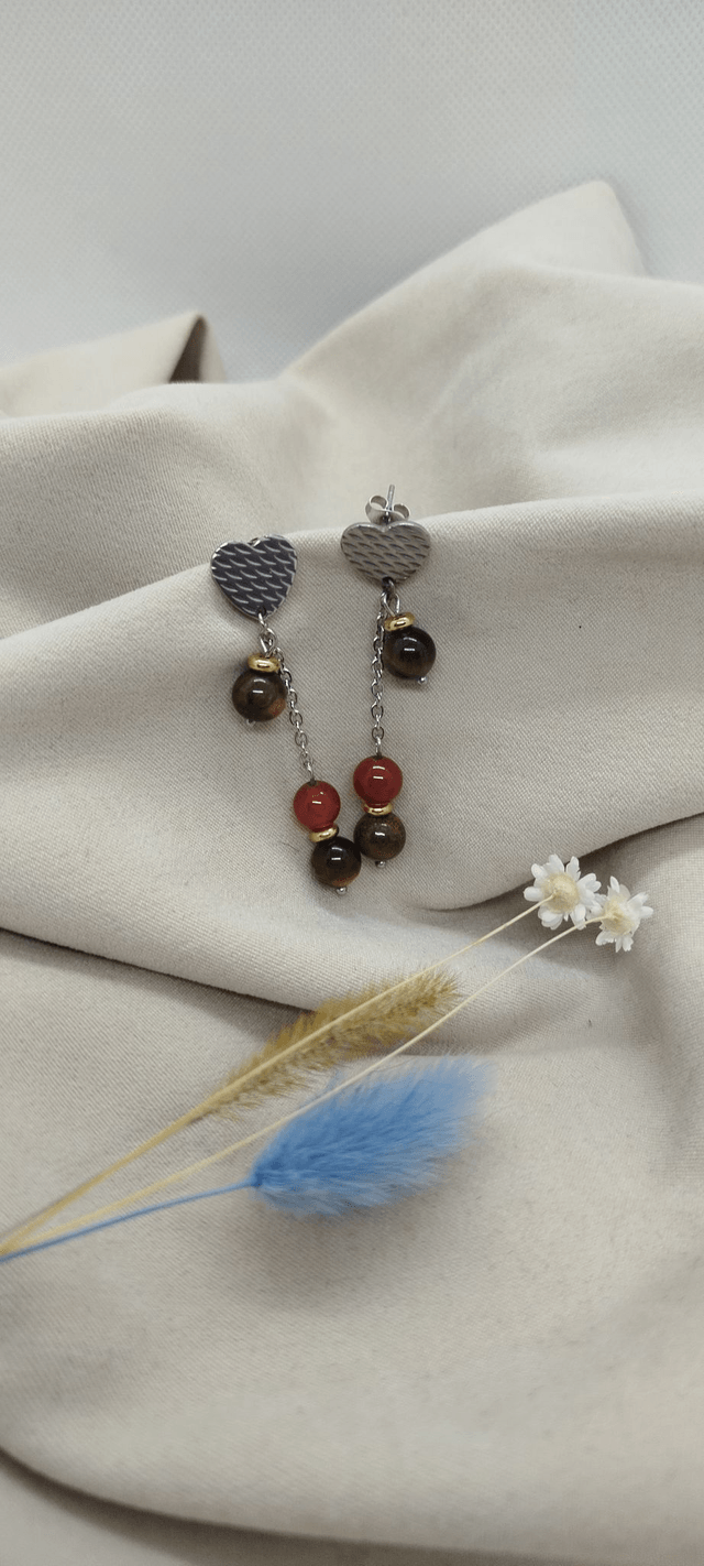 Clous d'oreilles en pierres naturelles de 8 mm (cornaline, œil de tigre)