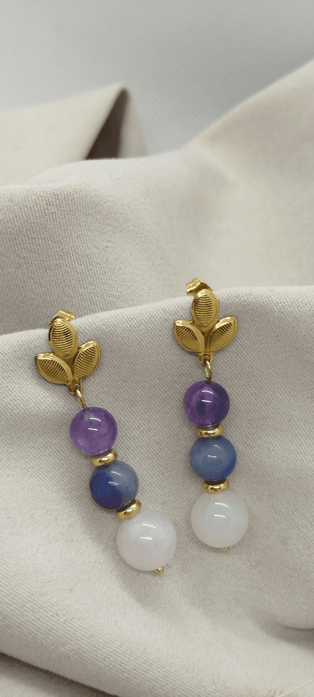Clous d&#039;oreilles en pierres naturelles de 8 et 10 mm (aventurine bleue, améthyste et quartz rose)